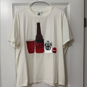 QUEEN OF SPARKLES Cream Tee with Sequin Drink Motif